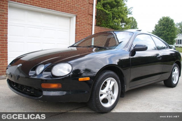 1994 ST Hatchback - Photo 2