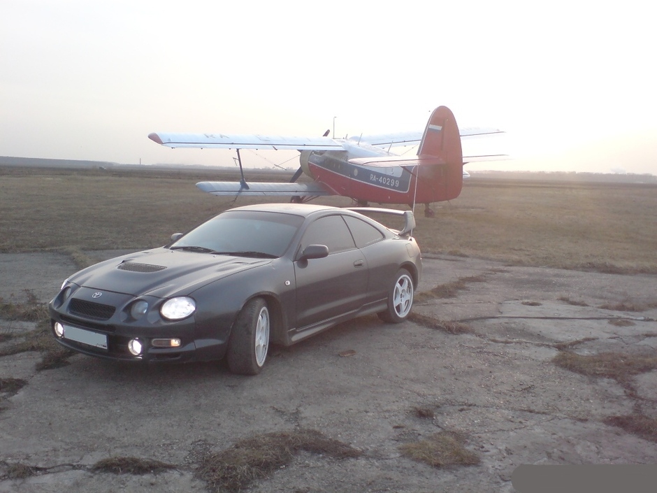 1996 GT-4 Hatchback - Photo 8