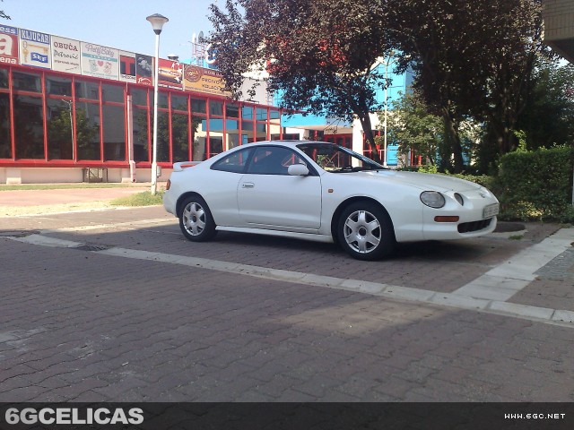 1994 ST Hatchback - Photo 2