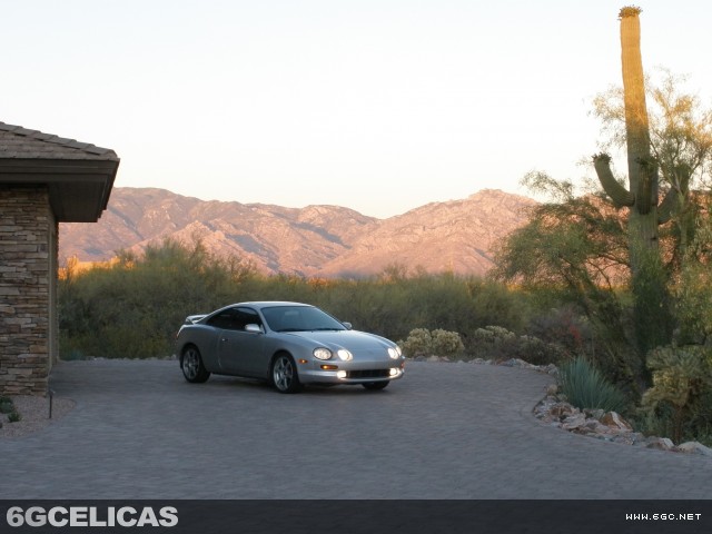 1995 GT Hatchback - Photo 2