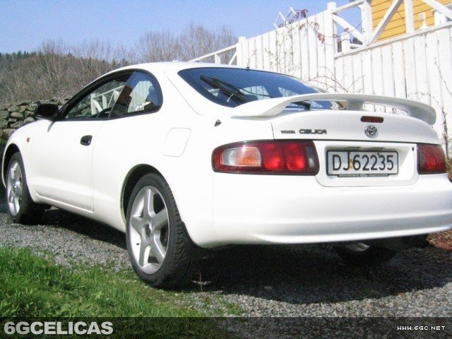 1997 ST Hatchback - Photo 2