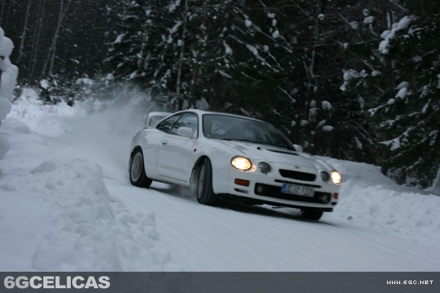 1994 GT-4 Hatchback - Photo 4