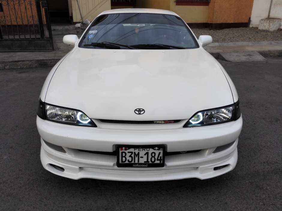 White eyes Curren - Photo 2