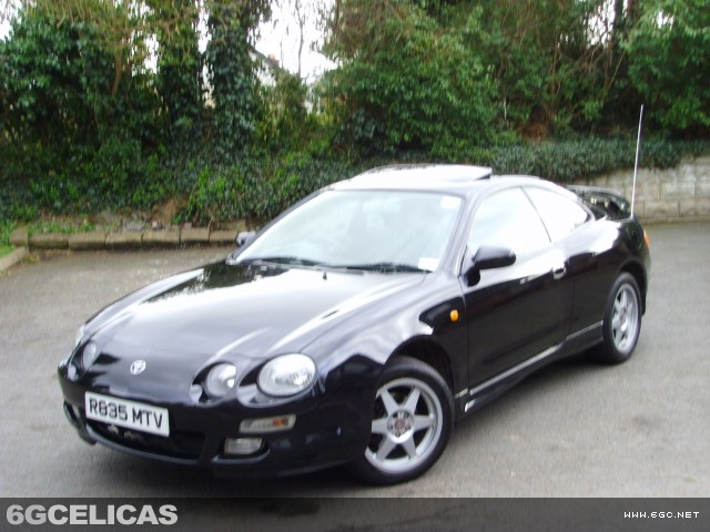 1998 GT Hatchback - Photo 2
