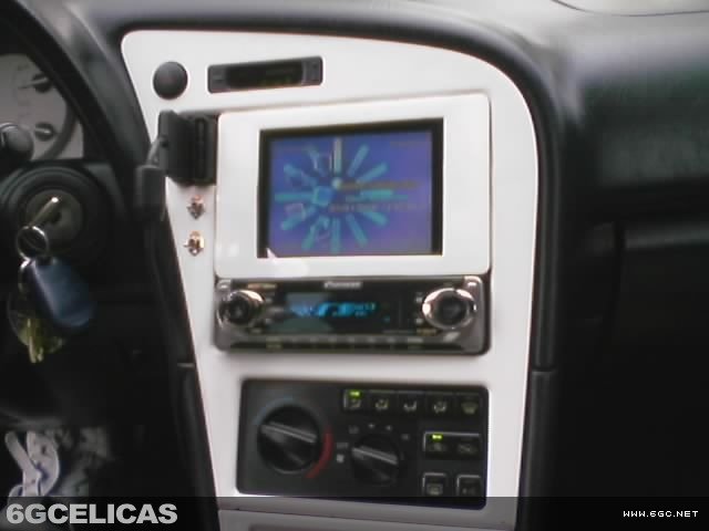 1994 ST Hatchback - Photo 2