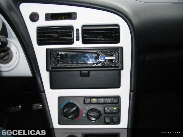 1996 GT Hatchback - Photo 3