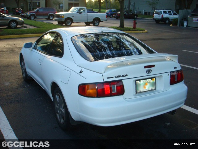 1994 GT Hatchback - Photo 2