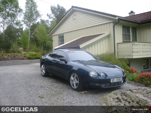 1994 ST Hatchback - Photo 2