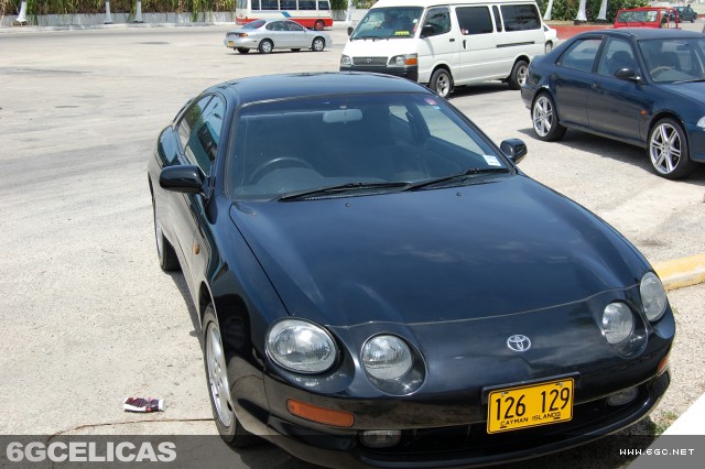 1994 GT Hatchback - Photo 2