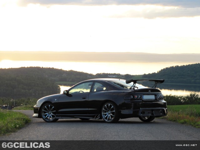 1997 ST Hatchback - Photo 2