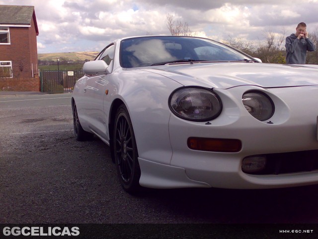 1994 GT Hatchback - Photo 3