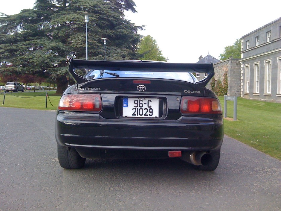 Toyota Celica GT4 ST205 - Photo 3