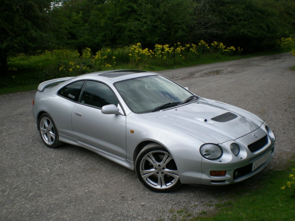 1996 GT-4 Hatchback - Photo 2