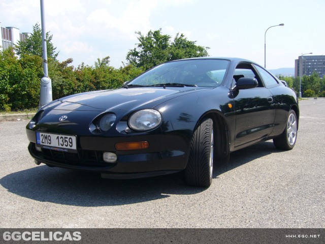 1994 GT Hatchback - Photo 3