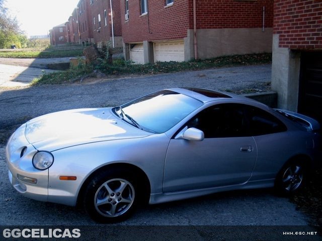 1998 GT Hatchback - Photo 2